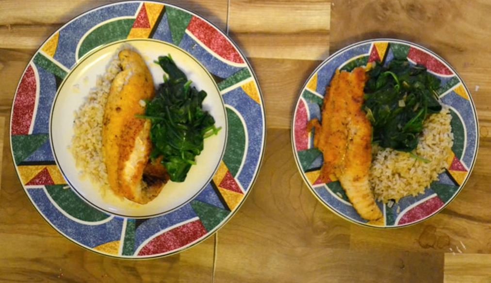 Use smaller plates for weight loss